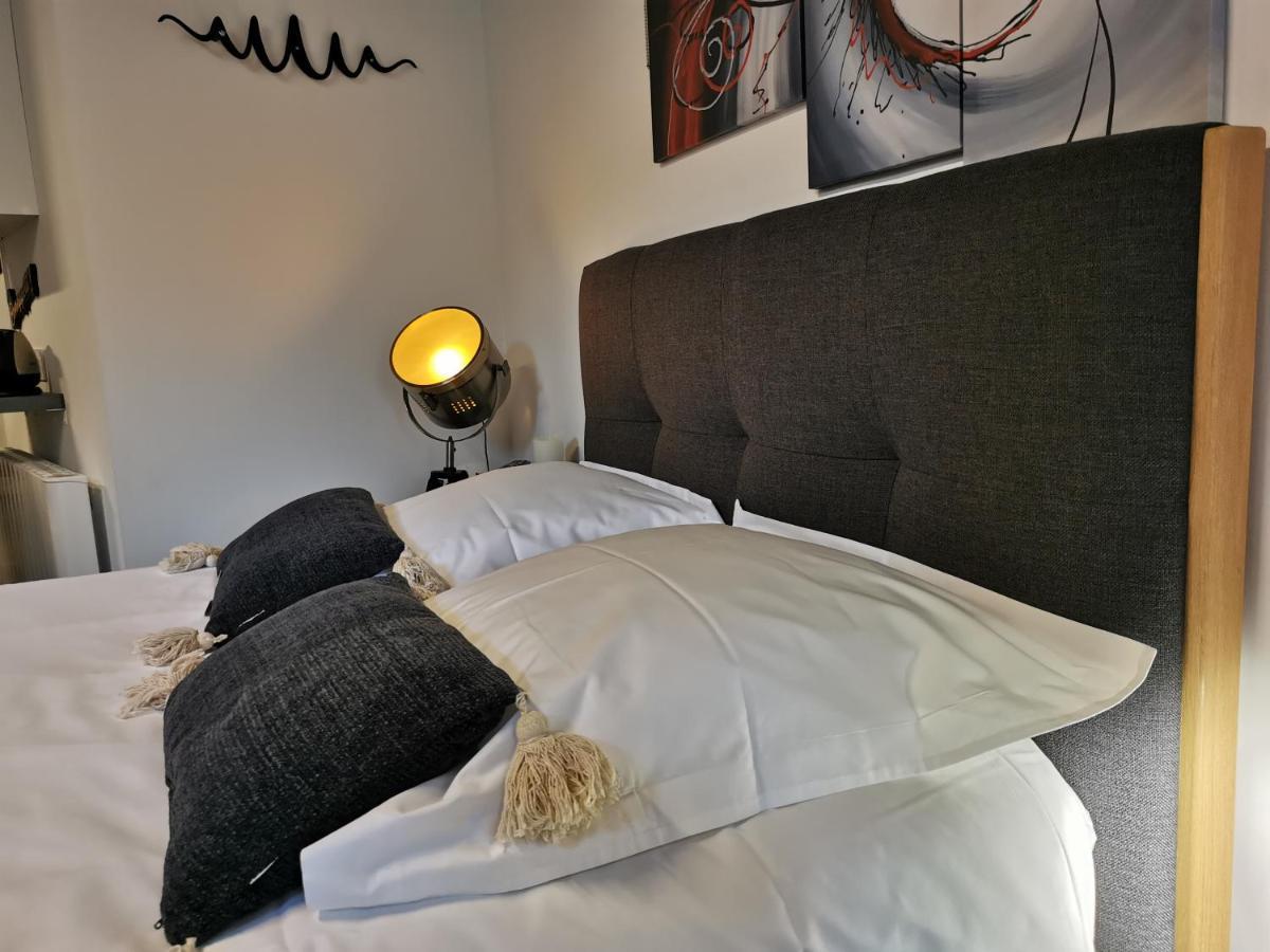 Apartment Le Saint-aignan, Nuits-chartraines, Parking Prive A Quelques Minutes, 3 Etoiles *