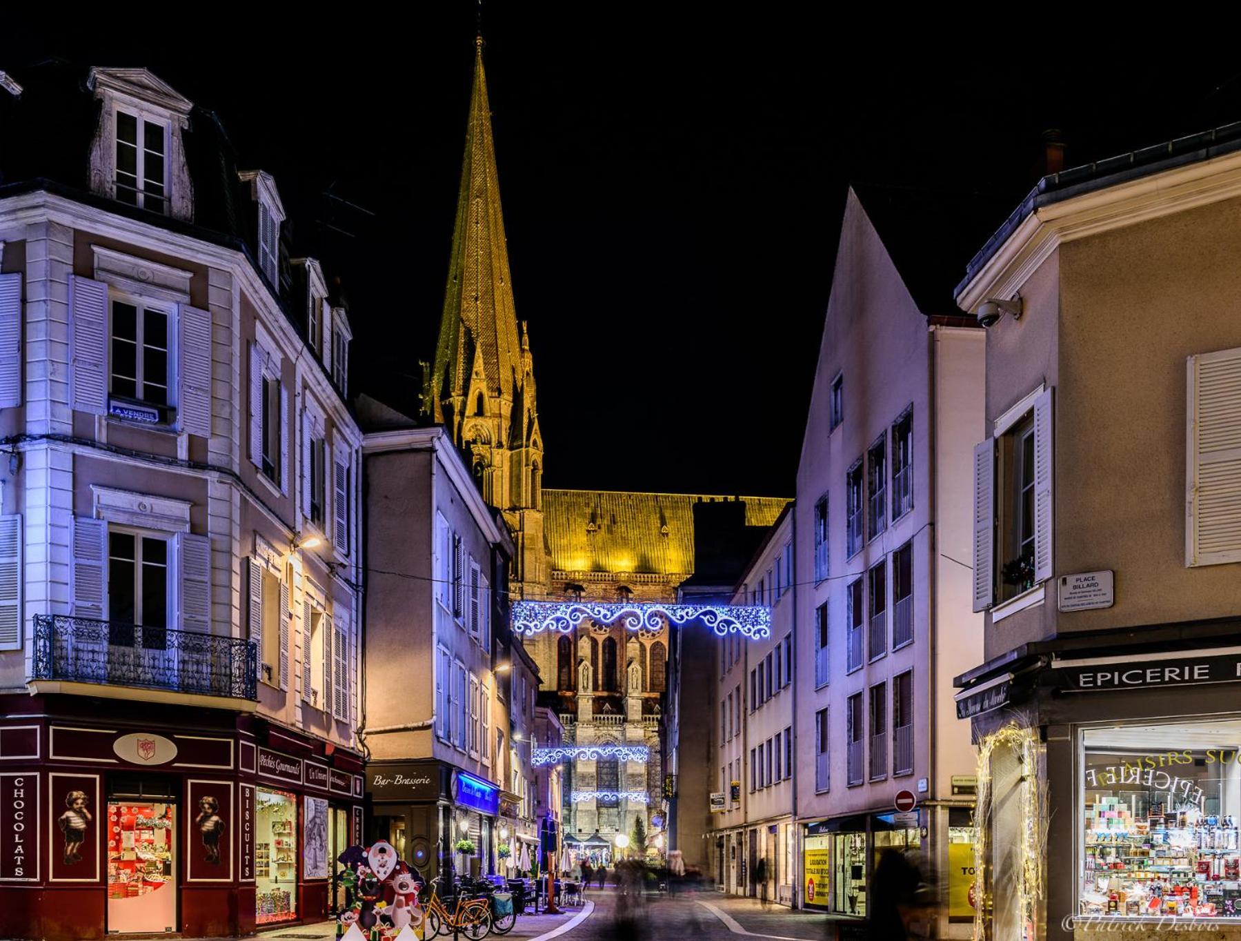 Le Saint-aignan, Nuits-chartraines, Parking Prive A Quelques Minutes, 3 Etoiles